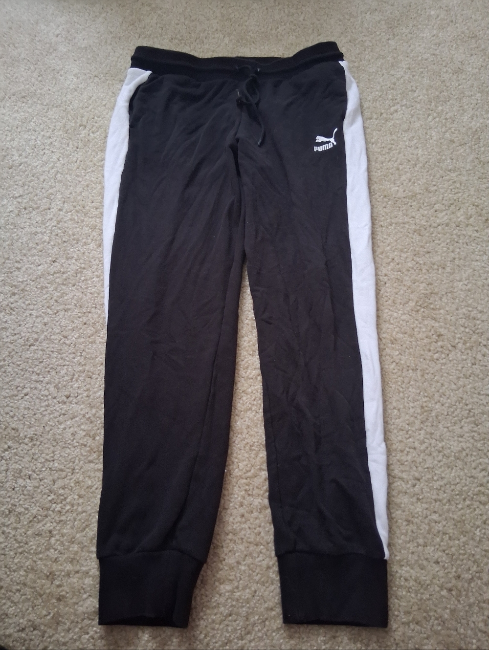 Women's Puma sweatpants